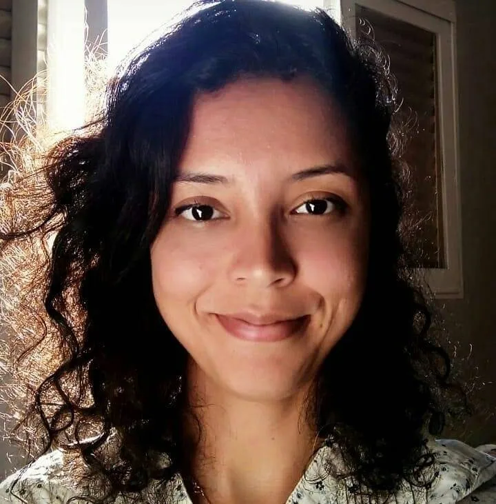 Dra. Tainá Manzatto